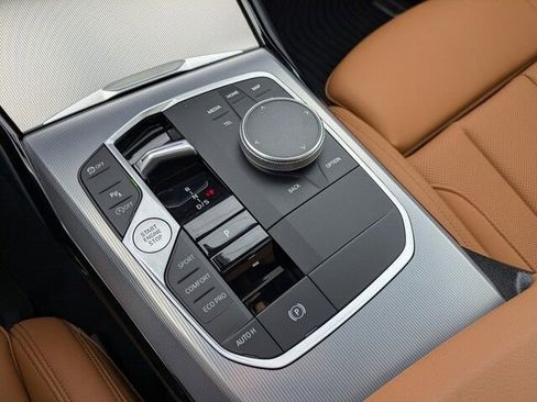 Used 2024 BMW 230i Coupe w/ Convenience Package image 23