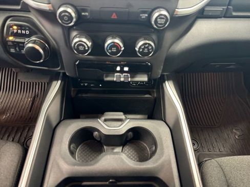 Used 2019 RAM 1500 Big Horn image 14