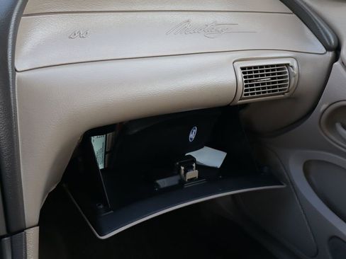 Used 2003 Ford Mustang GT image 32