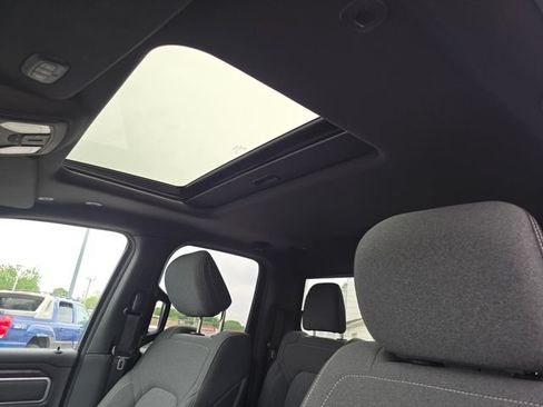 Used 2019 RAM 1500 Big Horn AWD/4WD image 28