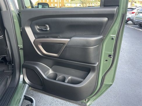 Used 2024 Nissan Titan SV w/ SV Bronze Edition Package image 22