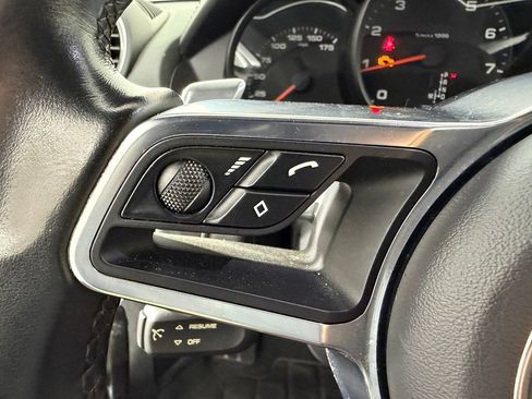 Certified 2019 Porsche 718 Boxster RWD image 27