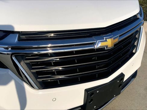 Used 2023 Chevrolet Equinox LT w/ LPO, Floor Liner Package image 29