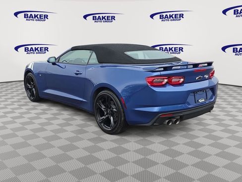 Used 2024 Chevrolet Camaro LT w/ Technology Package RWD image 5