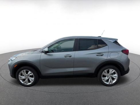 Used 2025 Buick Encore GX Preferred FWD image 9