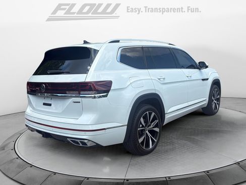 Certified 2026 Volkswagen Atlas SEL Premium R-Line AWD/4WD image 7