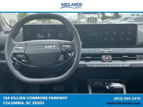 Used 2025 Kia K4 FWD image 11