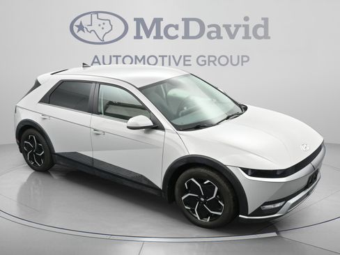 Used 2024 Hyundai Ioniq 5 SEL RWD image 32