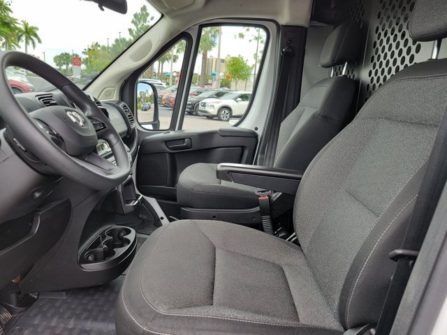 Used 2025 RAM ProMaster 2500 w/ U-Haul Equipment Group FWD image 20