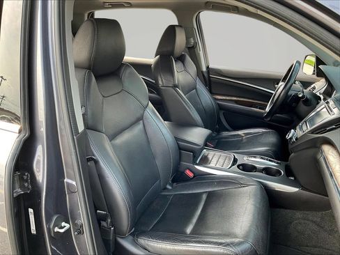 Used 2019 Acura MDX w/ Technology Package AWD/4WD image 32