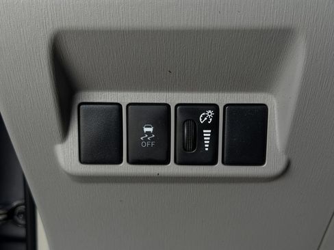 Used 2017 Toyota Prius V Three FWD image 23