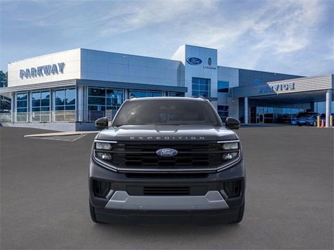 New 2026 Ford Expedition Max Platinum w/ Driver's Package image 6