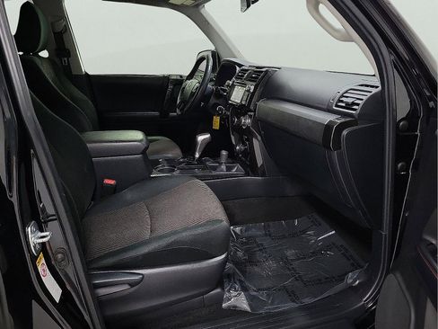 Certified 2019 Toyota 4Runner TRD Off-Road image 16