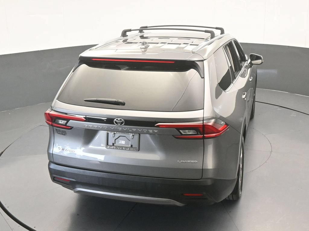 Used 2025 Toyota Grand Highlander AWD Hybrid image 54
