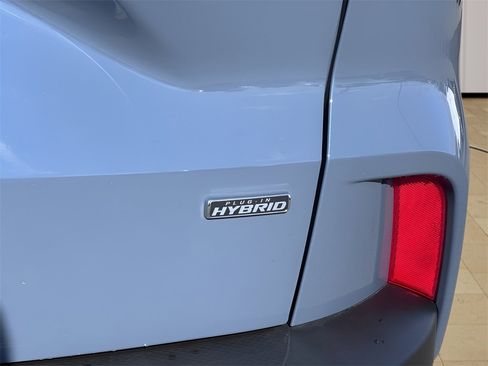 Used 2025 Ford Escape SE w/ PHEV Premium Package image 44