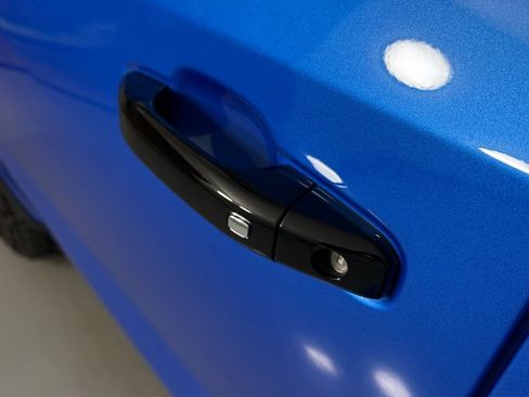 Used 2025 Chevrolet Silverado 1500 ZR2 w/ Technology Package image 14