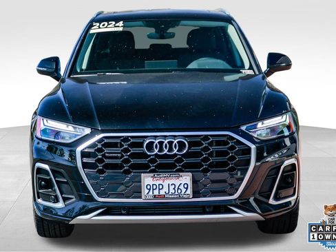 Certified 2024 Audi Q5 e Premium w/ Convenience Package AWD/4WD image 2