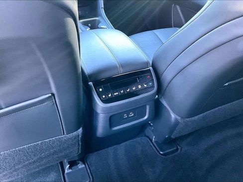 Certified 2025 INFINITI QX60 Luxe w/ Black Edition image 35