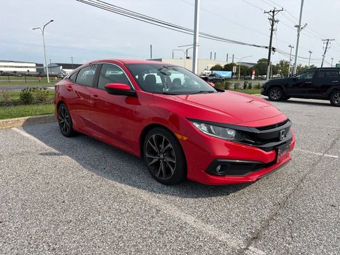 Used 2019 Honda Civic Sport image 7