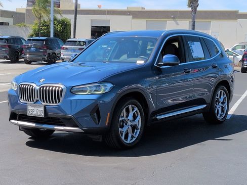 Used 2023 BMW X3 xDrive30i w/ Premium Package AWD/4WD image 4