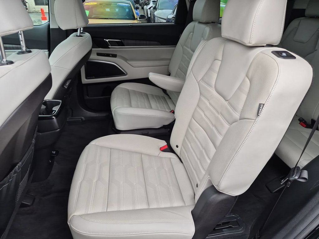 Certified 2024 Kia Telluride SX Prestige AWD/4WD image 26