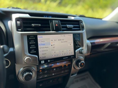 Used 2020 Toyota 4Runner Limited image 24
