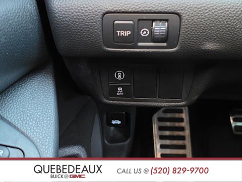 Used 2018 Honda Accord Sport image 24