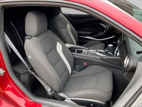 Used 2021 Chevrolet Camaro LT w/ RS Package RWD image 8
