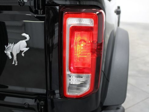 New 2025 Ford Bronco 4-Door image 21