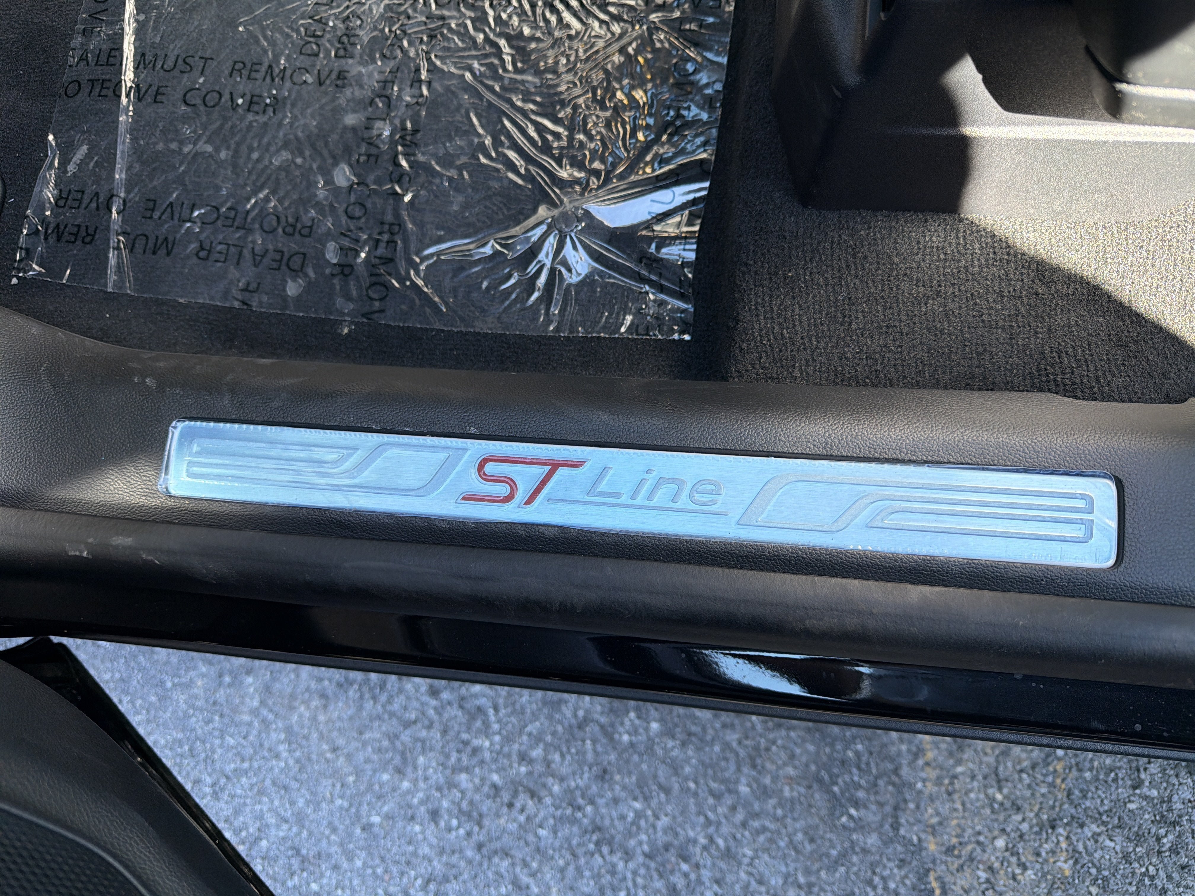 New 2027 Ford Explorer ST-Line AWD/4WD image 14