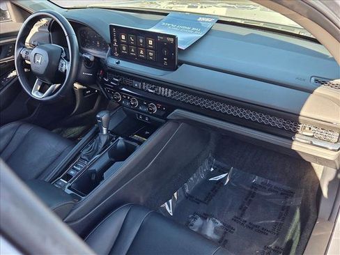 Used 2023 Honda Accord Touring image 22
