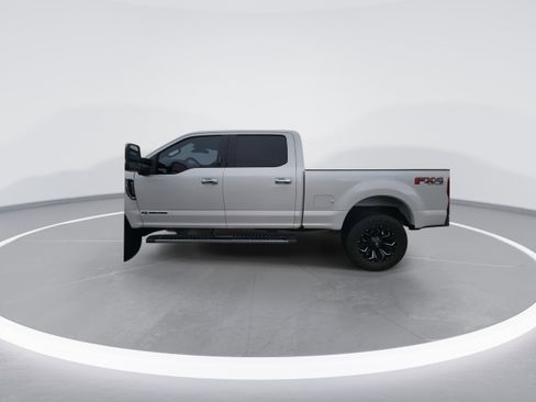 Used 2019 Ford F250 Lariat w/ Lariat Ultimate Package image 6
