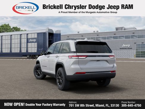 New 2026 Jeep Grand Cherokee Altitude image 3