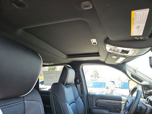 New 2026 RAM 2500 Limited AWD/4WD image 14