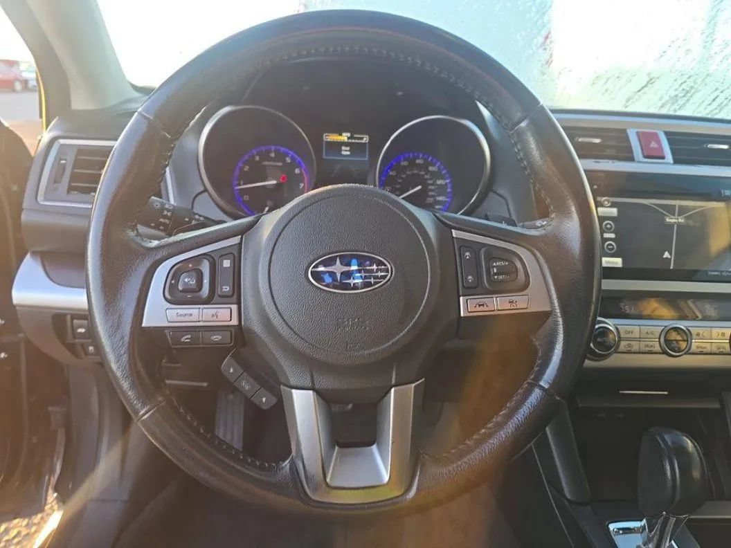 Used 2017 Subaru Legacy 2.5i Limited AWD/4WD image 10