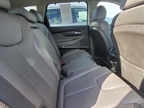 Used 2019 Hyundai Santa Fe Limited image 6