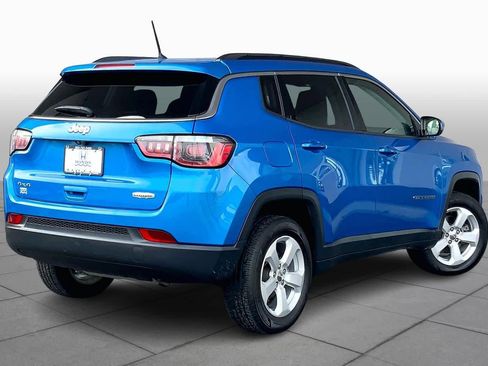 Used 2018 Jeep Compass Latitude w/ Cold Weather Group image 13