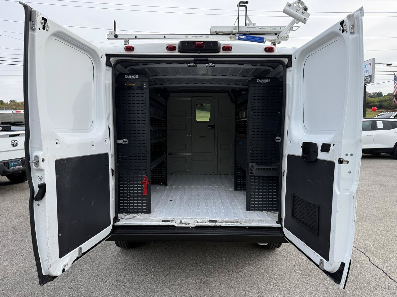 Used 2021 RAM ProMaster 3500 w/ Convenience Group FWD image 12
