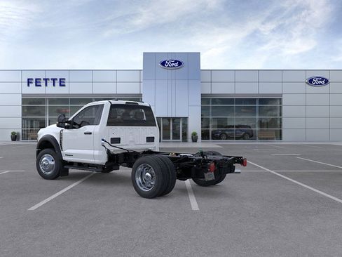 New 2026 Ford F550 4x4 Regular Cab Super Duty image 4
