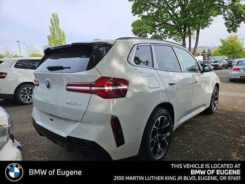 New 2026 BMW X3 xDrive30 w/ M Sport Package AWD/4WD image 2