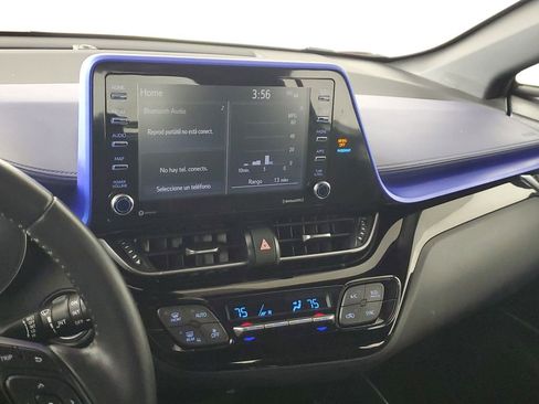 Certified 2022 Toyota C-HR XLE image 28