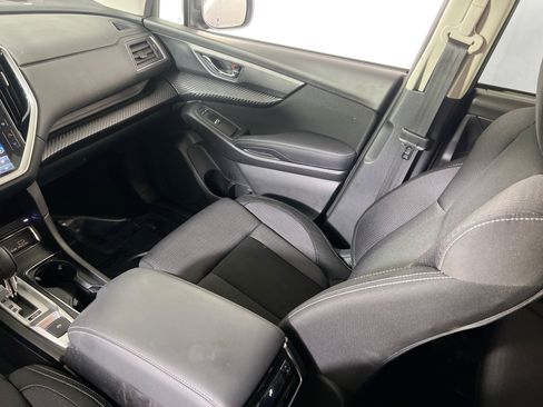 Used 2023 Subaru Ascent Premium w/ Convenience Package AWD/4WD image 21