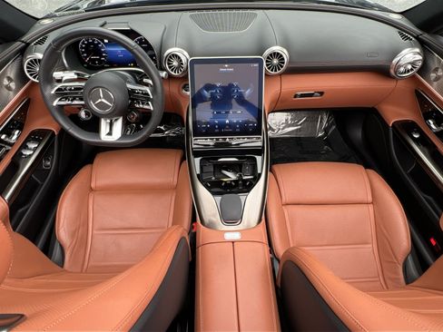 Certified 2022 Mercedes-Benz SL 55 AMG 4MATIC w/ Driver Assistance Package image 13