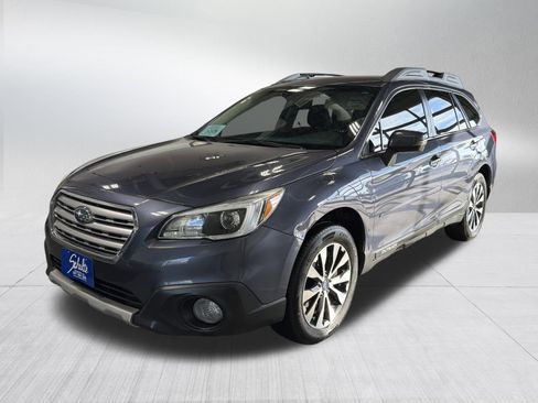 Used 2017 Subaru Outback 3.6R Limited image 3