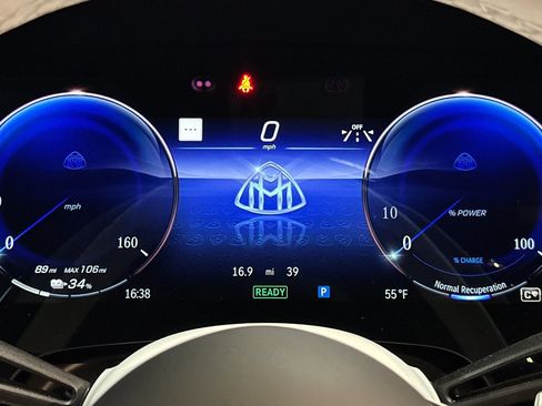 New 2025 Mercedes-Benz Maybach EQS 680 4MATIC image 18