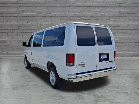 Used 2011 Ford E-350 and Econoline 350 XLT RWD image 9