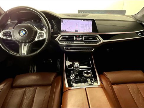 Used 2019 BMW X7 xDrive50i w/ Dynamic Handling Package AWD/4WD image 15