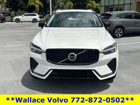 Used 2024 Volvo XC60 B5 Plus w/ Protection Package Premier AWD/4WD image 4