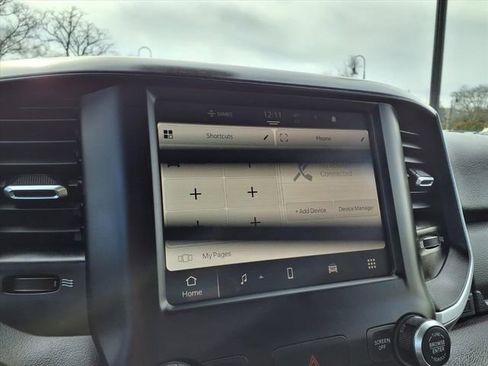 Used 2024 RAM 2500 Big Horn w/ Bed Utility Group image 22