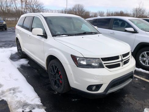 Used 2015 Dodge Journey R/T w/ Flexible Seating Group image 3